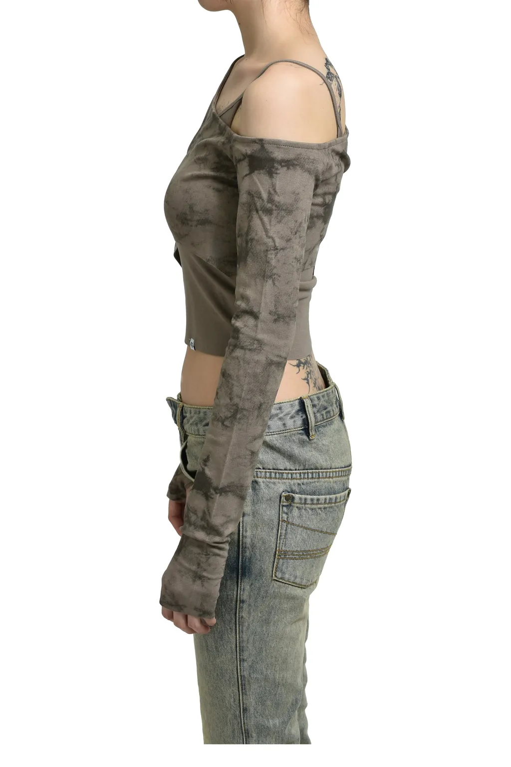 Off Shoulder Cut Sewn / Brw
