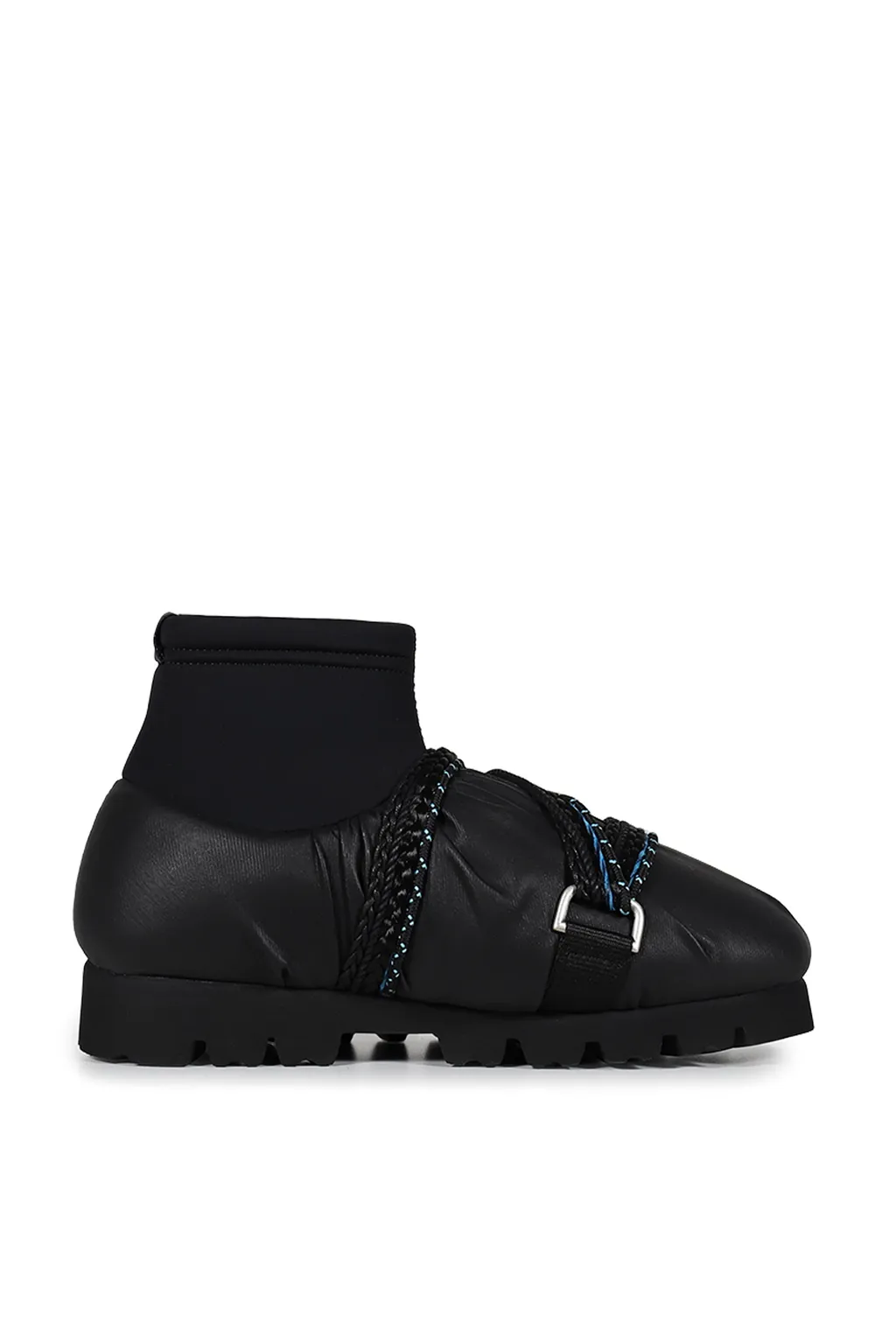 Camp Shoe Mid / Black