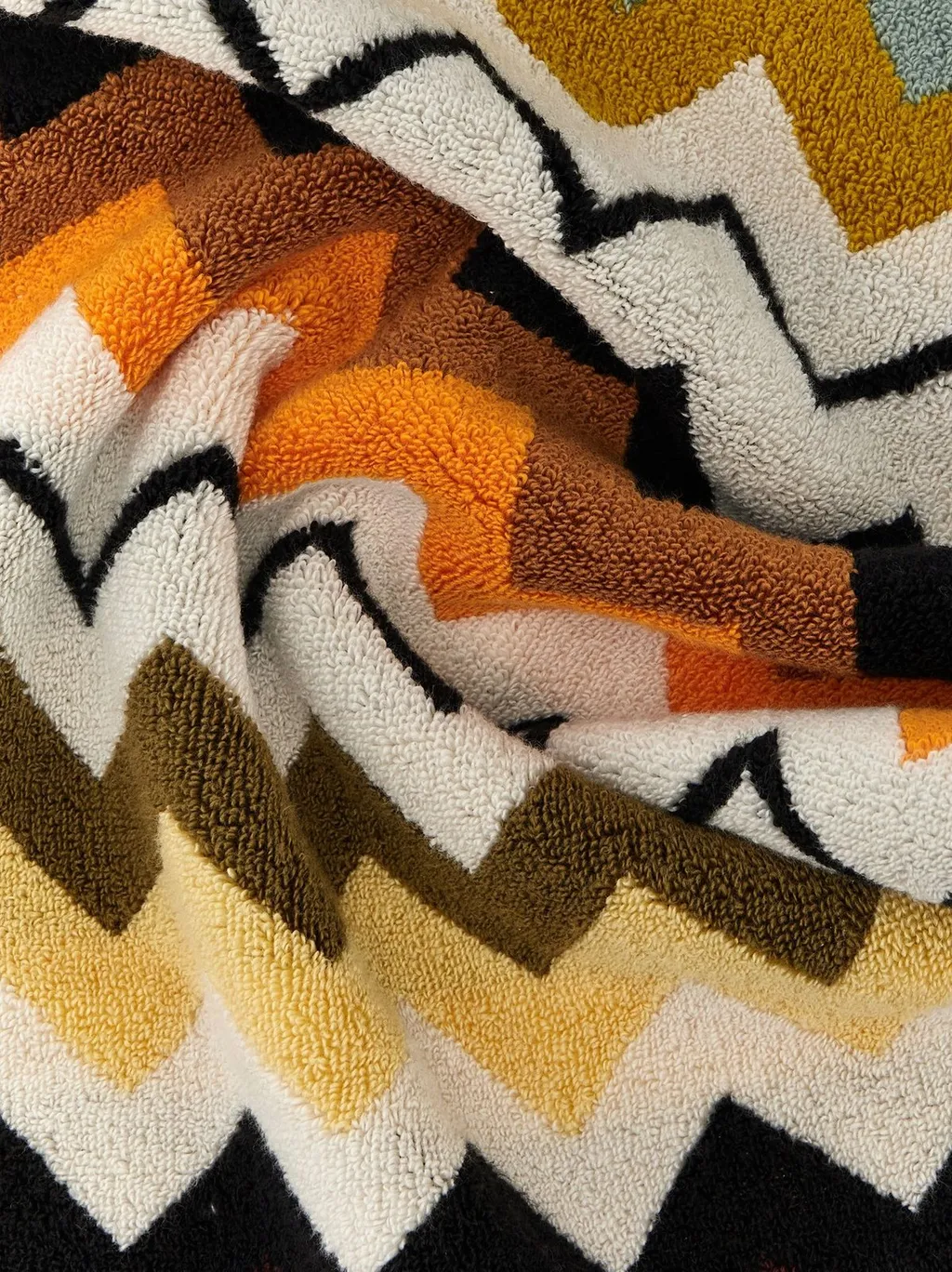 Missoni Home Murrina Zig-Zag Patterned Towel