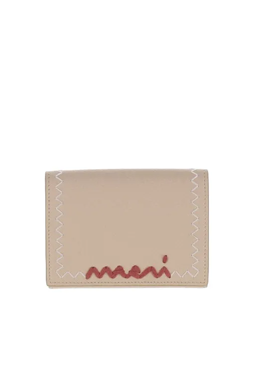 Trifold / Bei