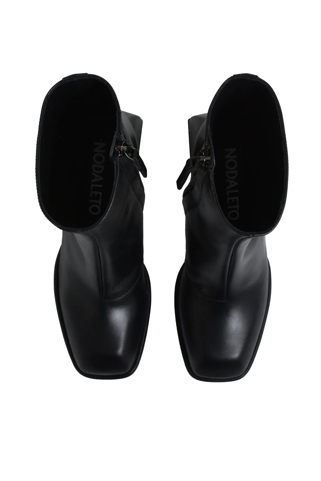 Bulla Corta / Black