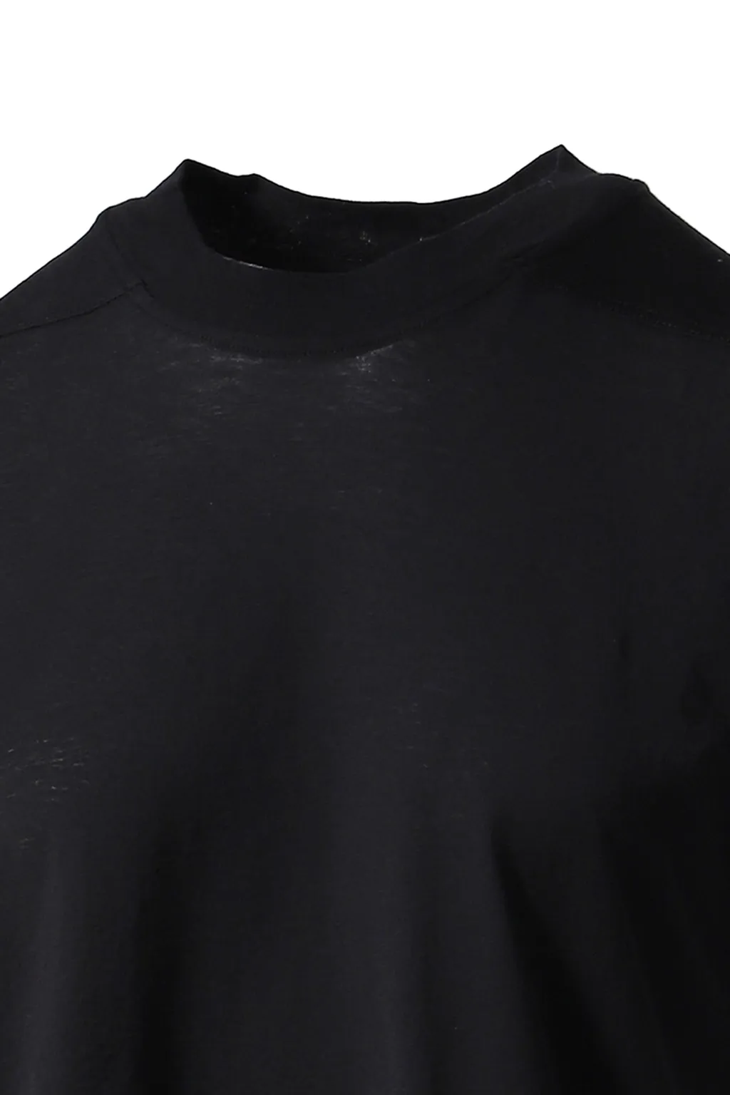 Cropped Small Level T / Black