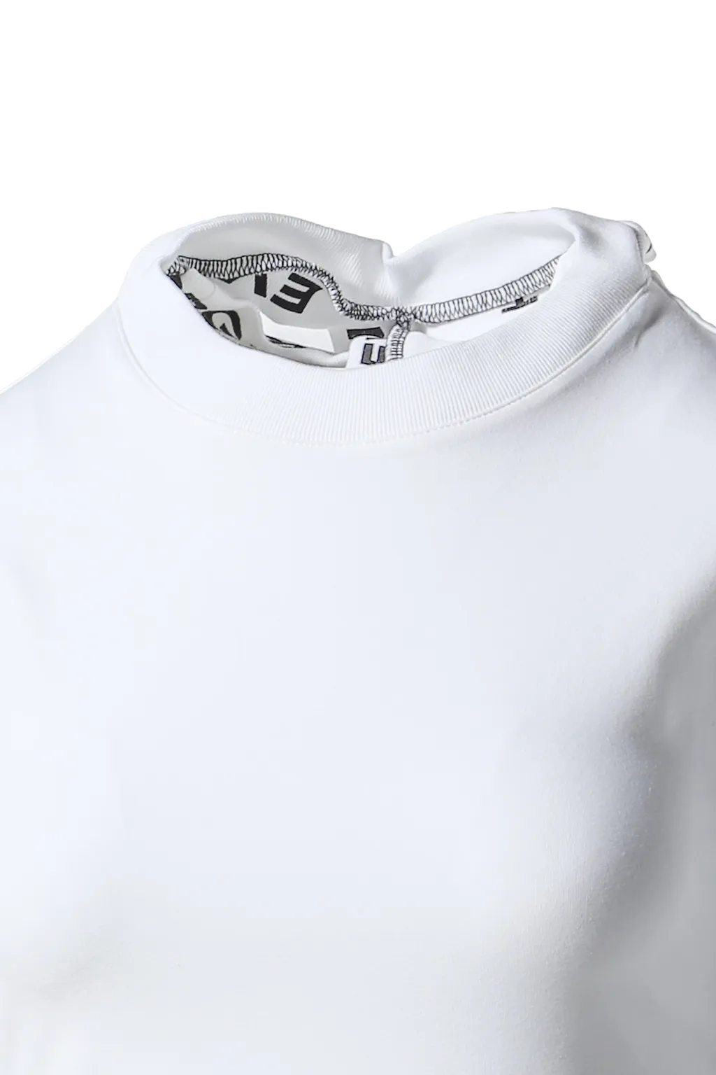 Evergreen Triple Collar Fitted T-Shirt / Wht