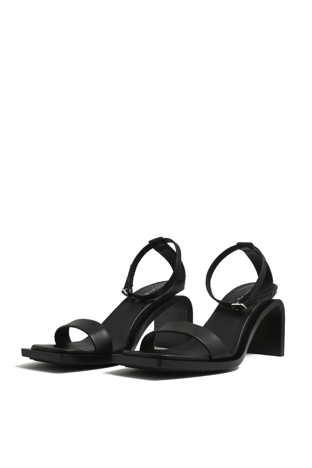 Stream Leather Sandals / Black
