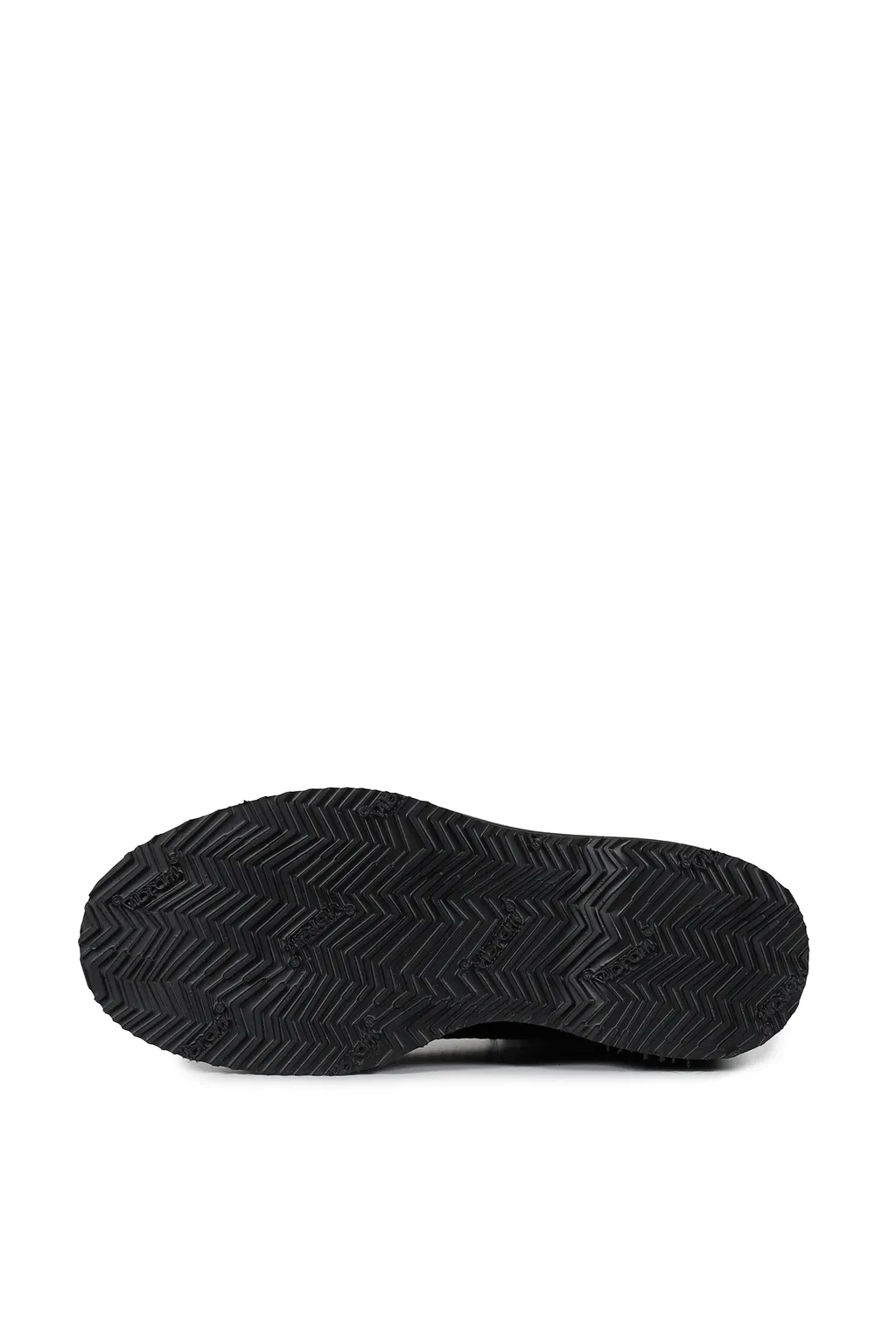 Double Stack Lace-Up Boots / Remove