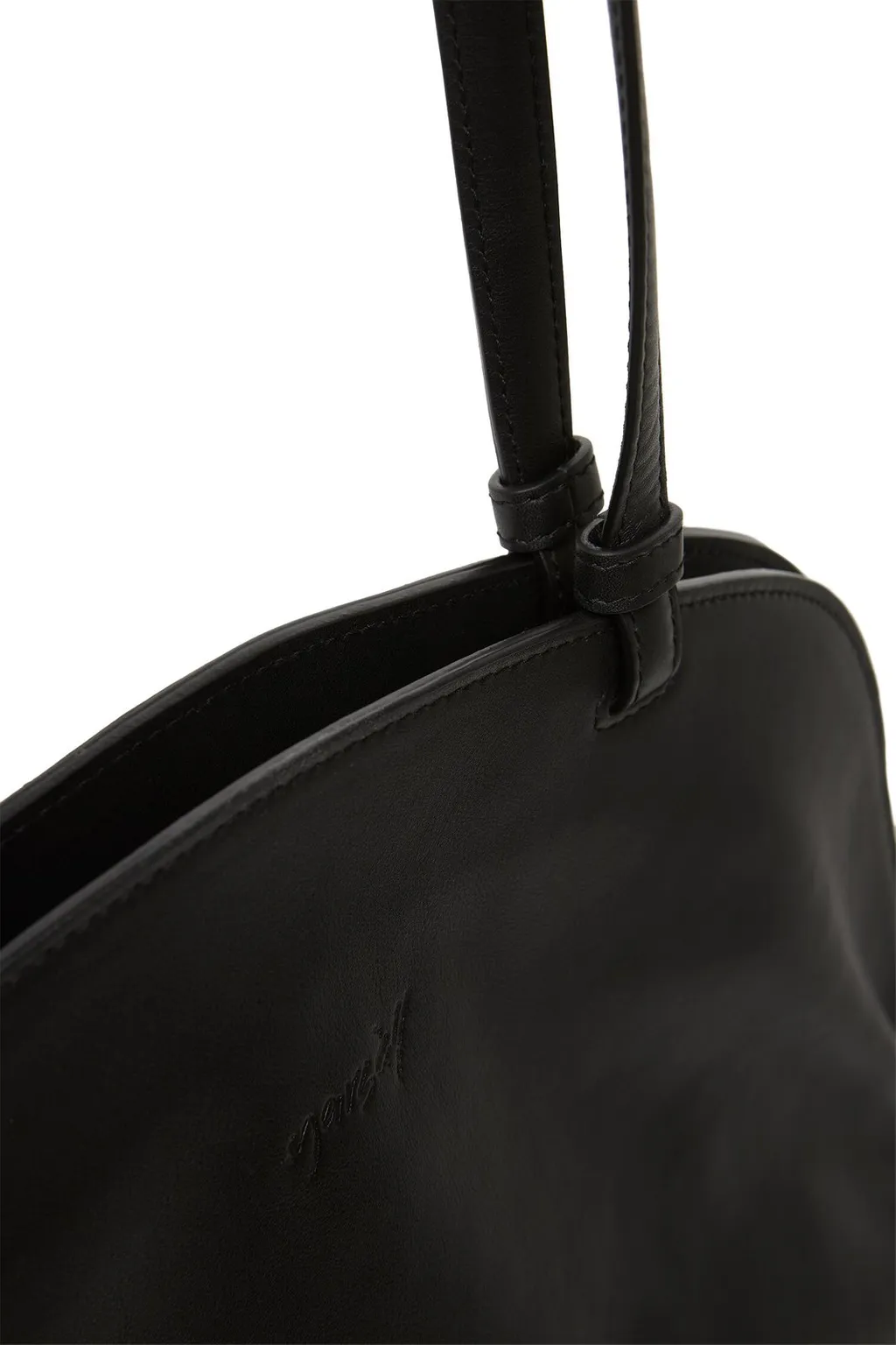 MarsÈLl Budi Leather Hand Bag