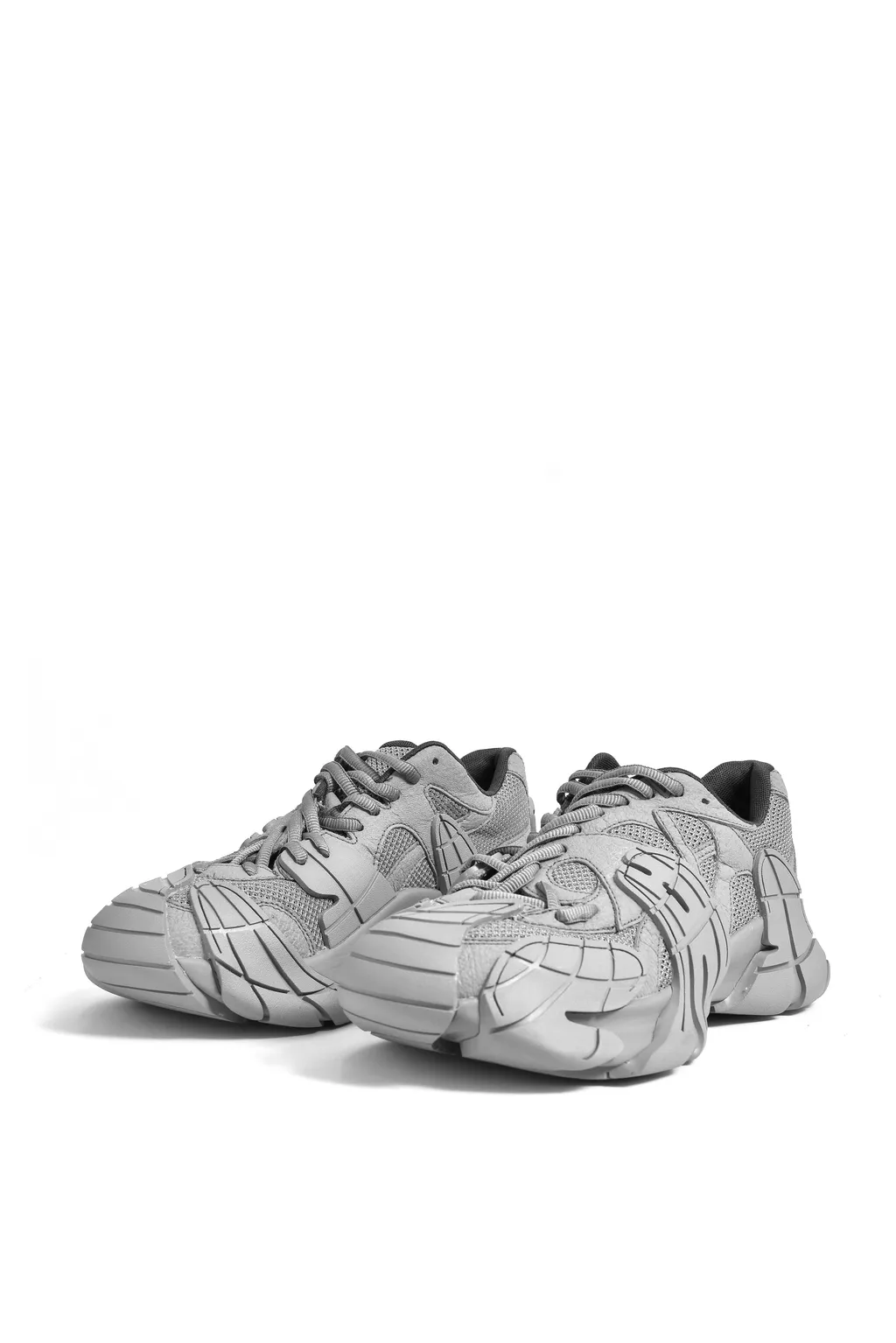 Camper Lab Tormenta / Gry