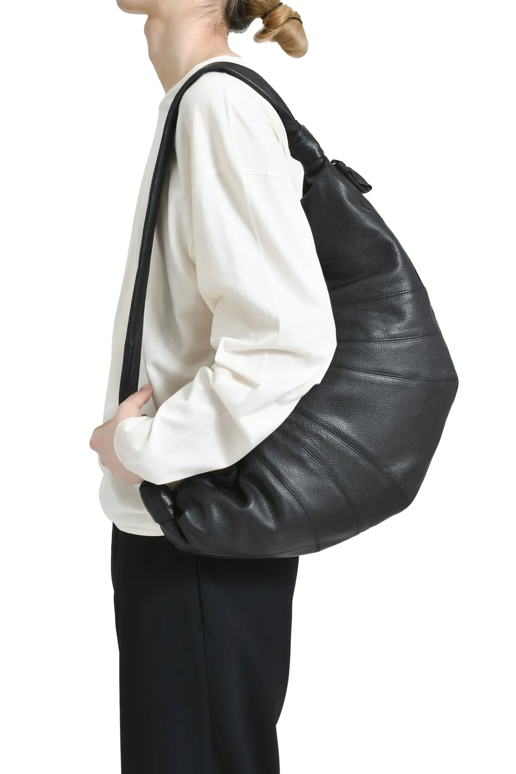Large Croissant Bag / Black