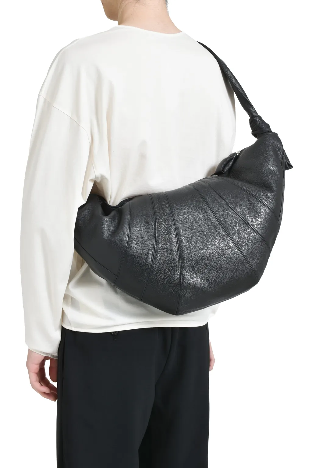 Large Croissant Bag / Black