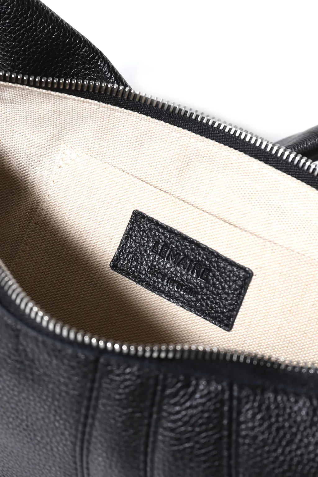Small Croissant Bag / Black
