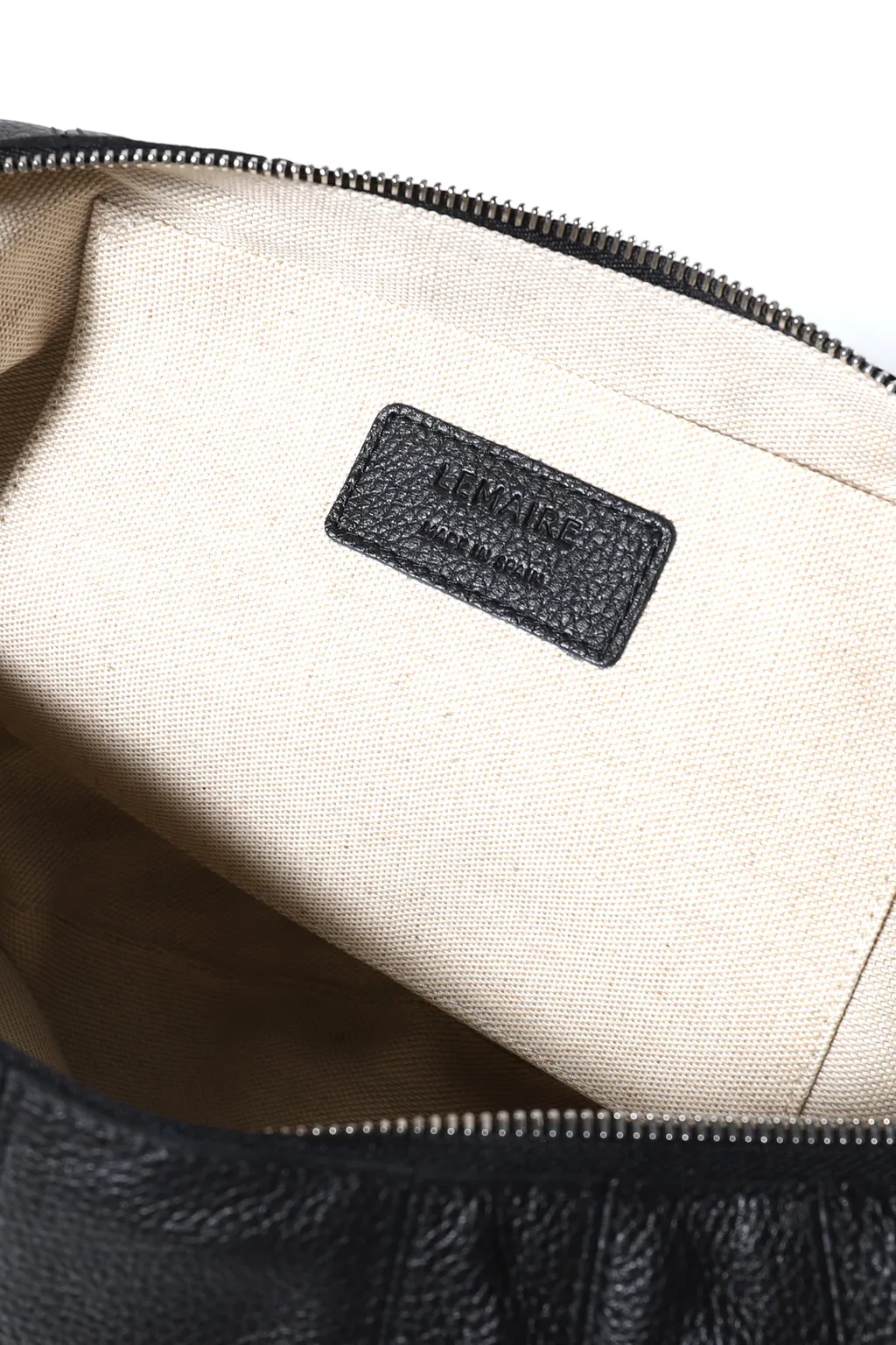 Medium Croissant Bag / Black