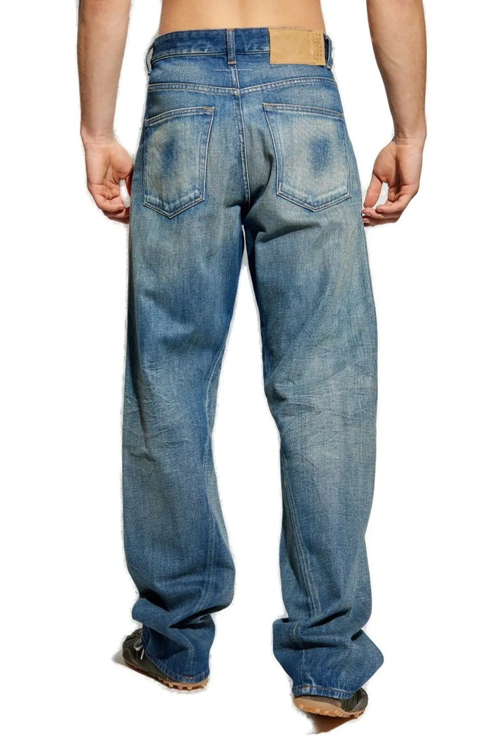 Mm6 Maison Margiela Logo Patch Straight Leg Jeans