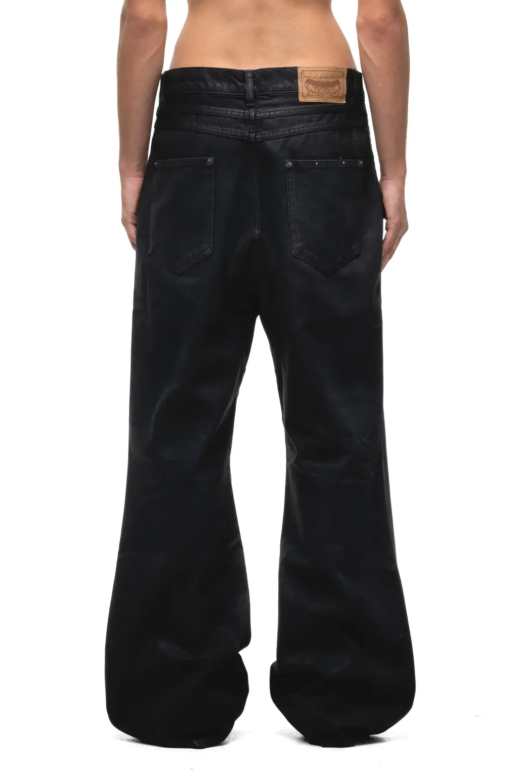 Italy Dull Black Boot Cut / Blk