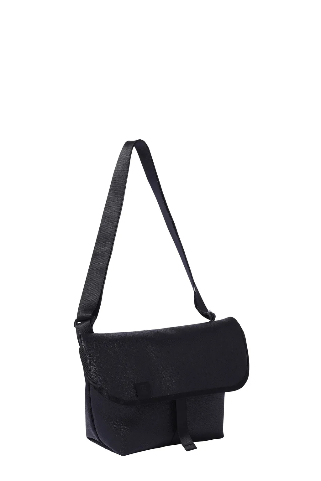 Flap Shoulder Bag / Black