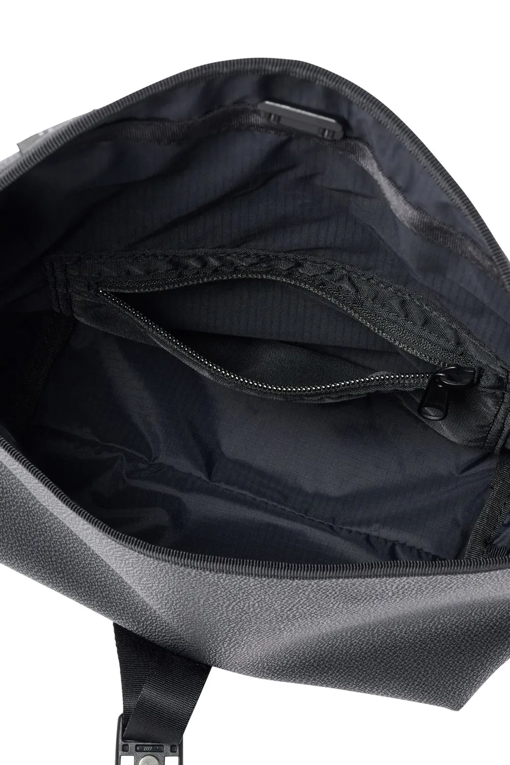 Flap Shoulder Bag / Black