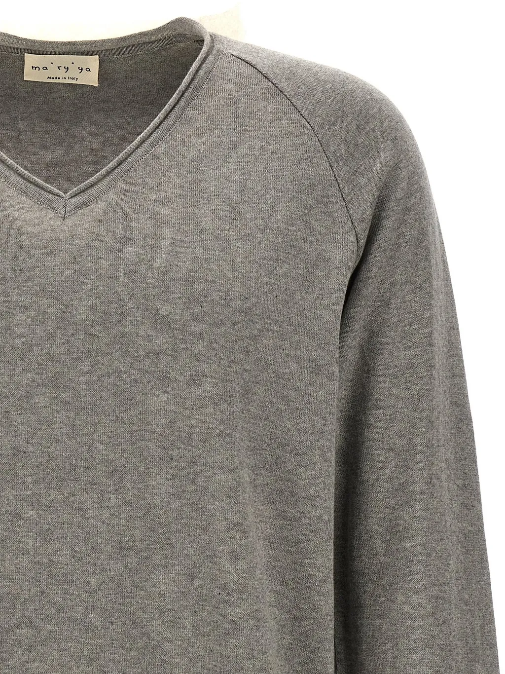 Maya V Neck Knit Pullover Ry