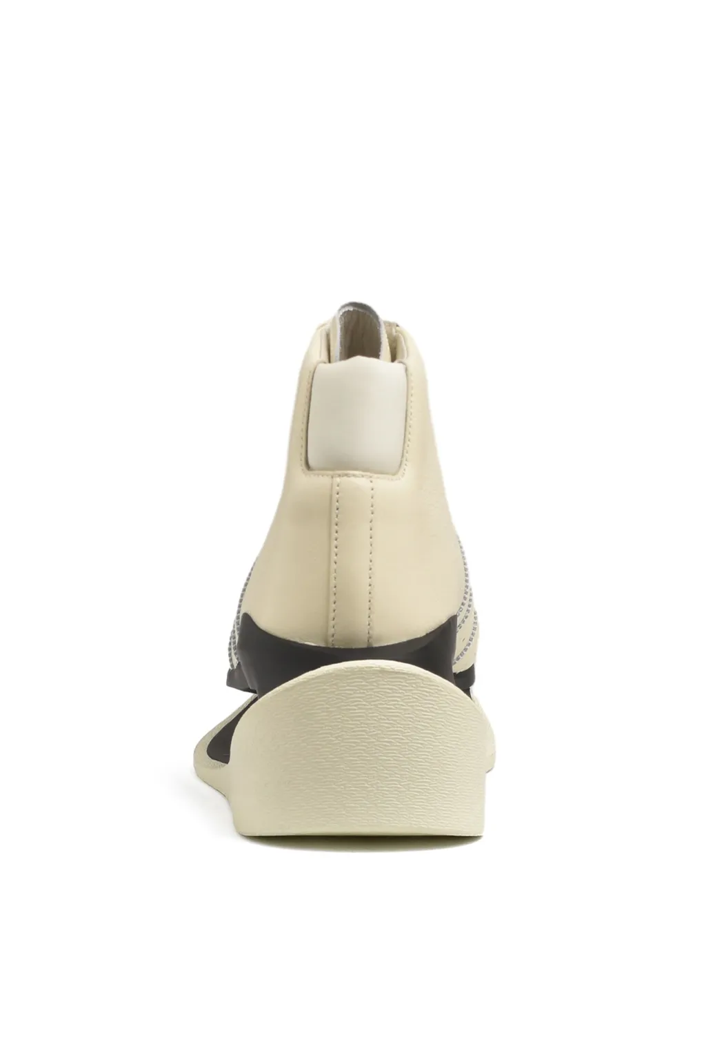 Y-3 Gendo Pro Model / Crewht Blk Owht