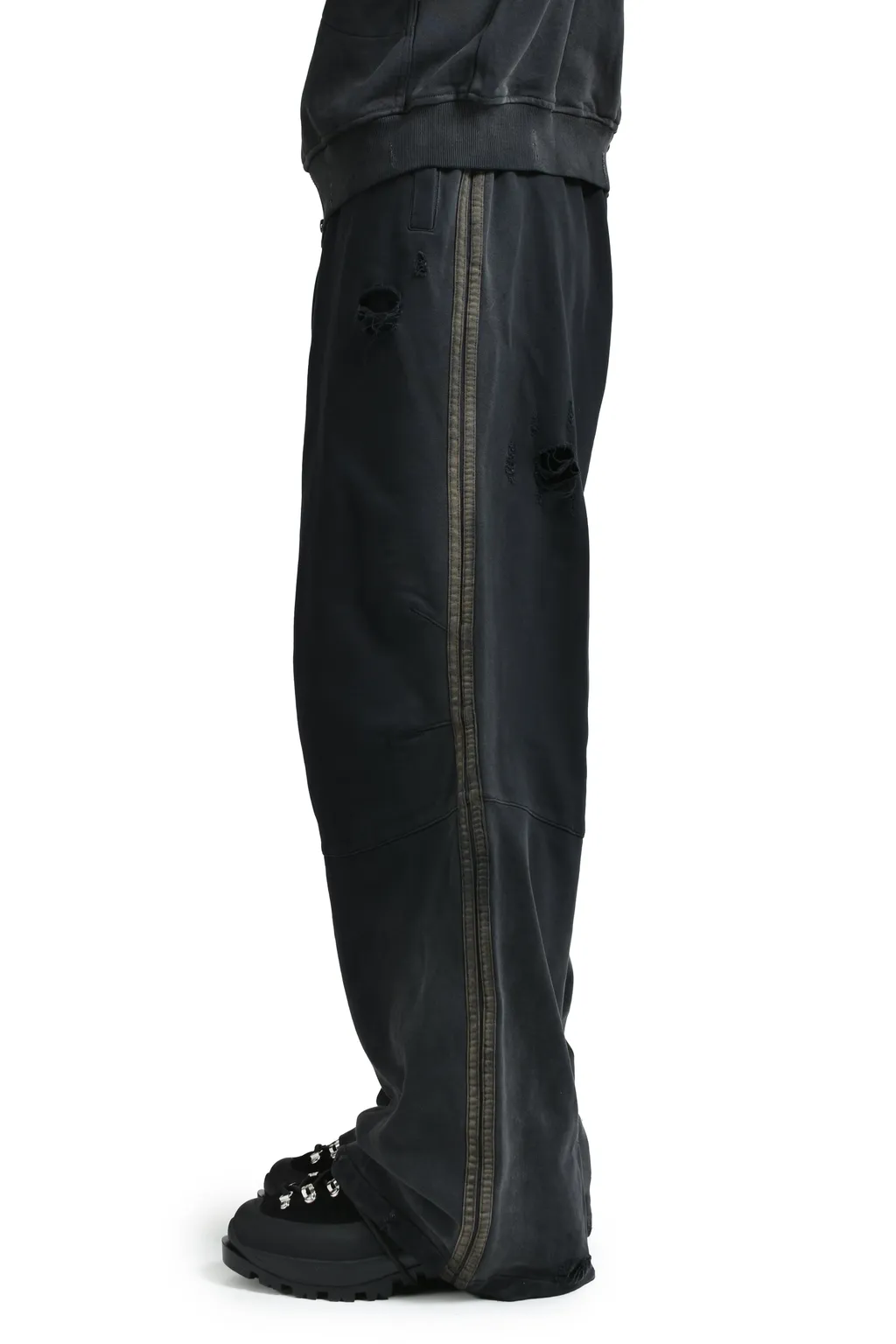 Onizuka Track Pants / Black