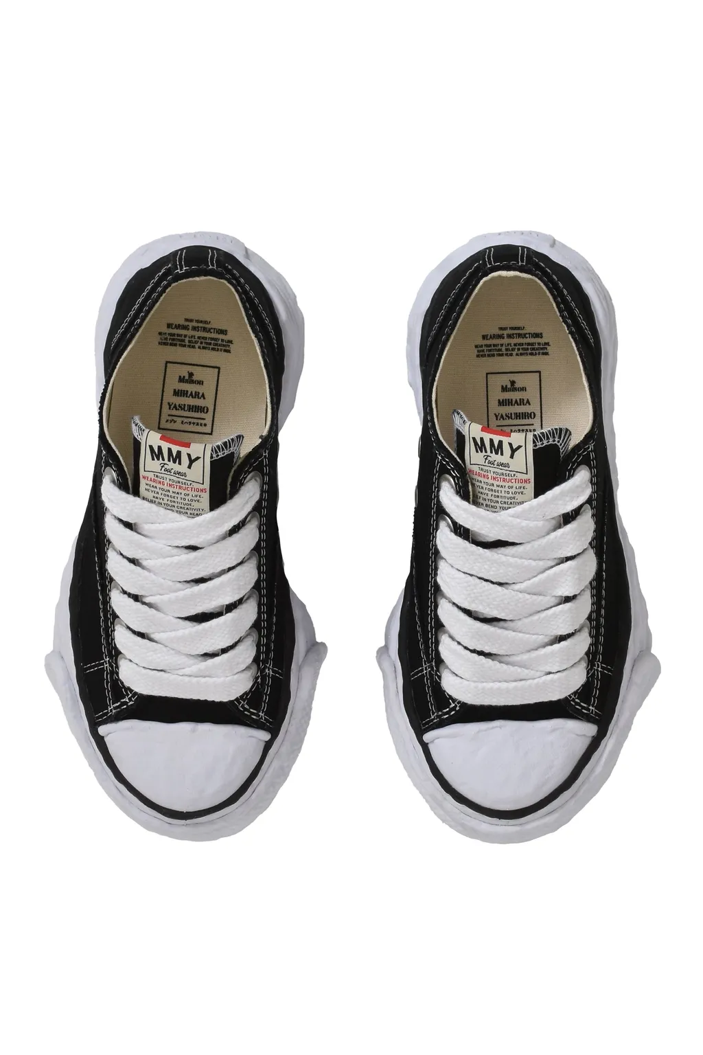 Peterson 23 Low Canvas / Black