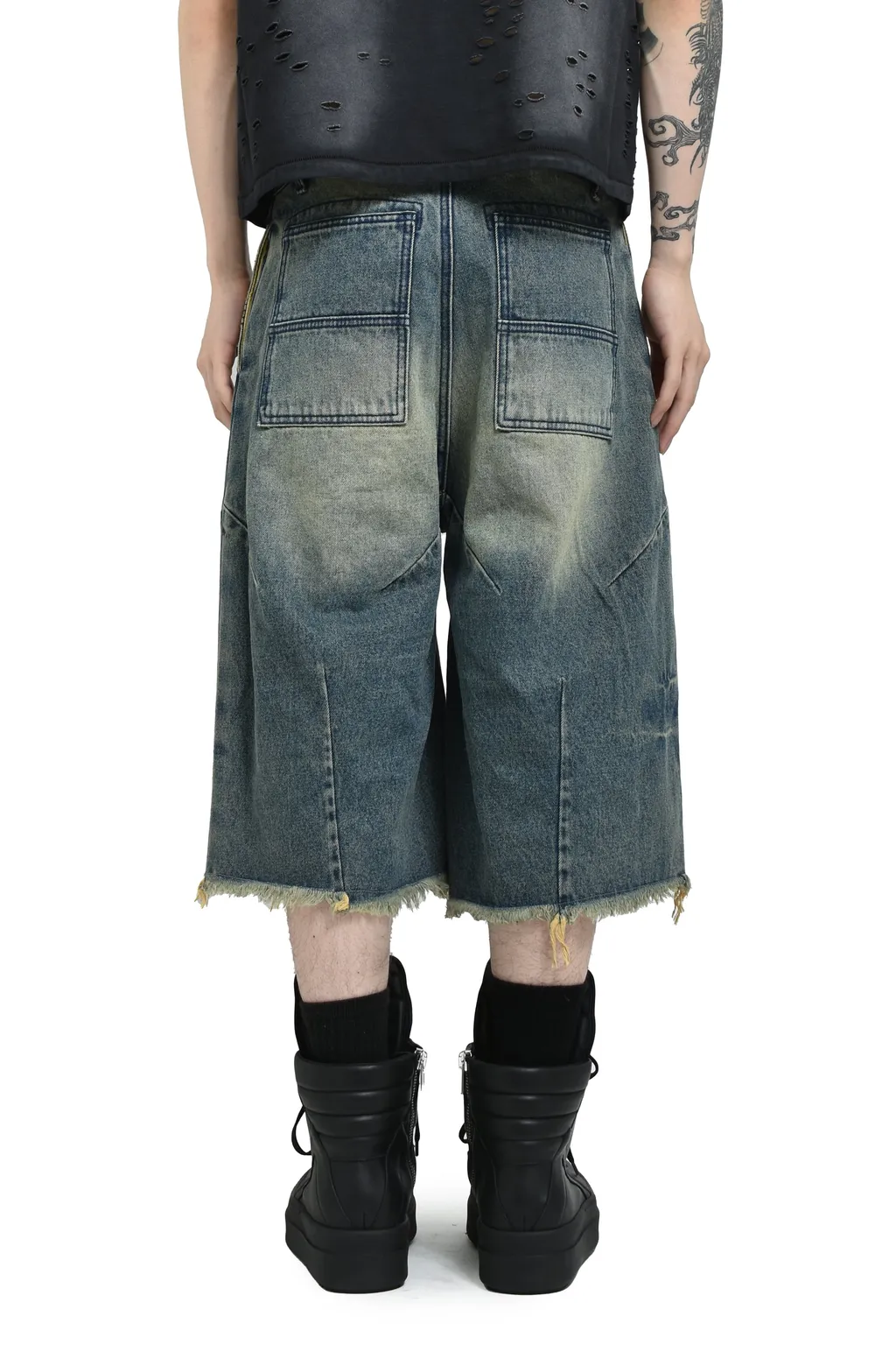 Front Zip Baggy Denim Shorts / D.Ind