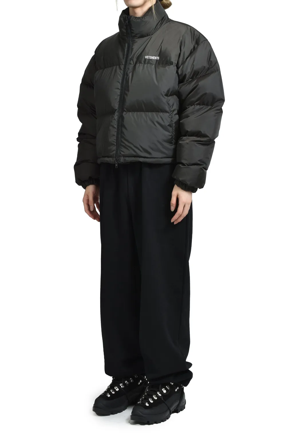Iconic Boxy Puffer Jacket / Blk