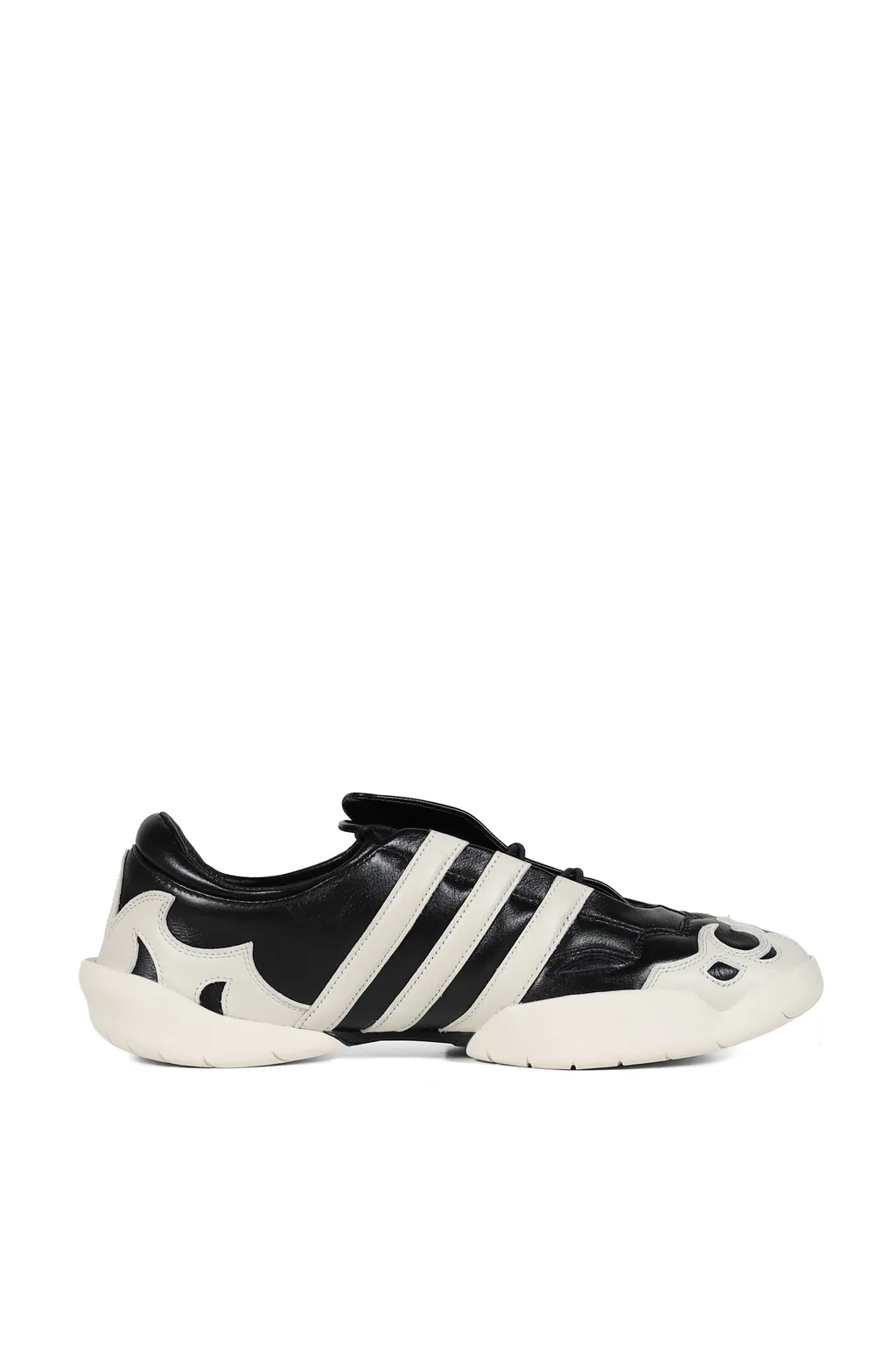 Regu Leather / Black