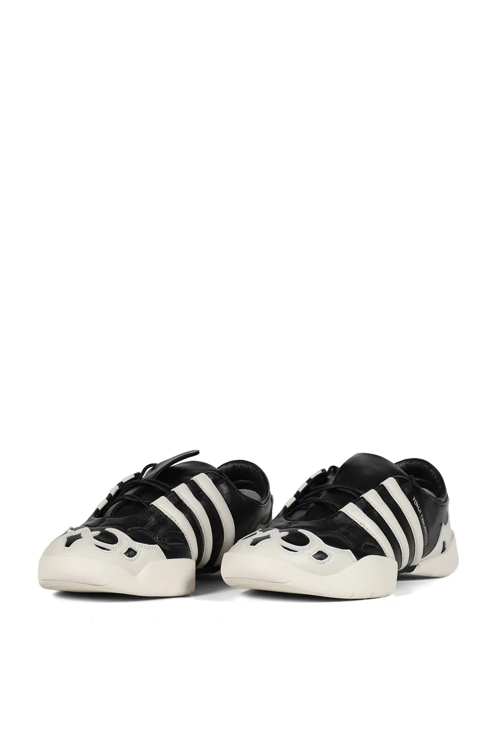 Regu Leather / Black