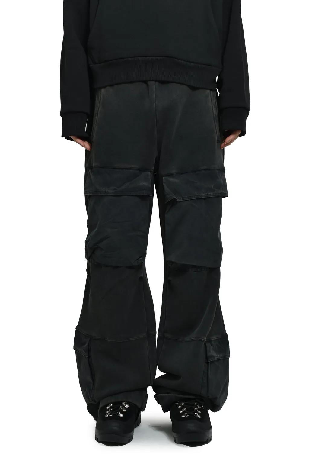 Utility Sweats / Washed Black