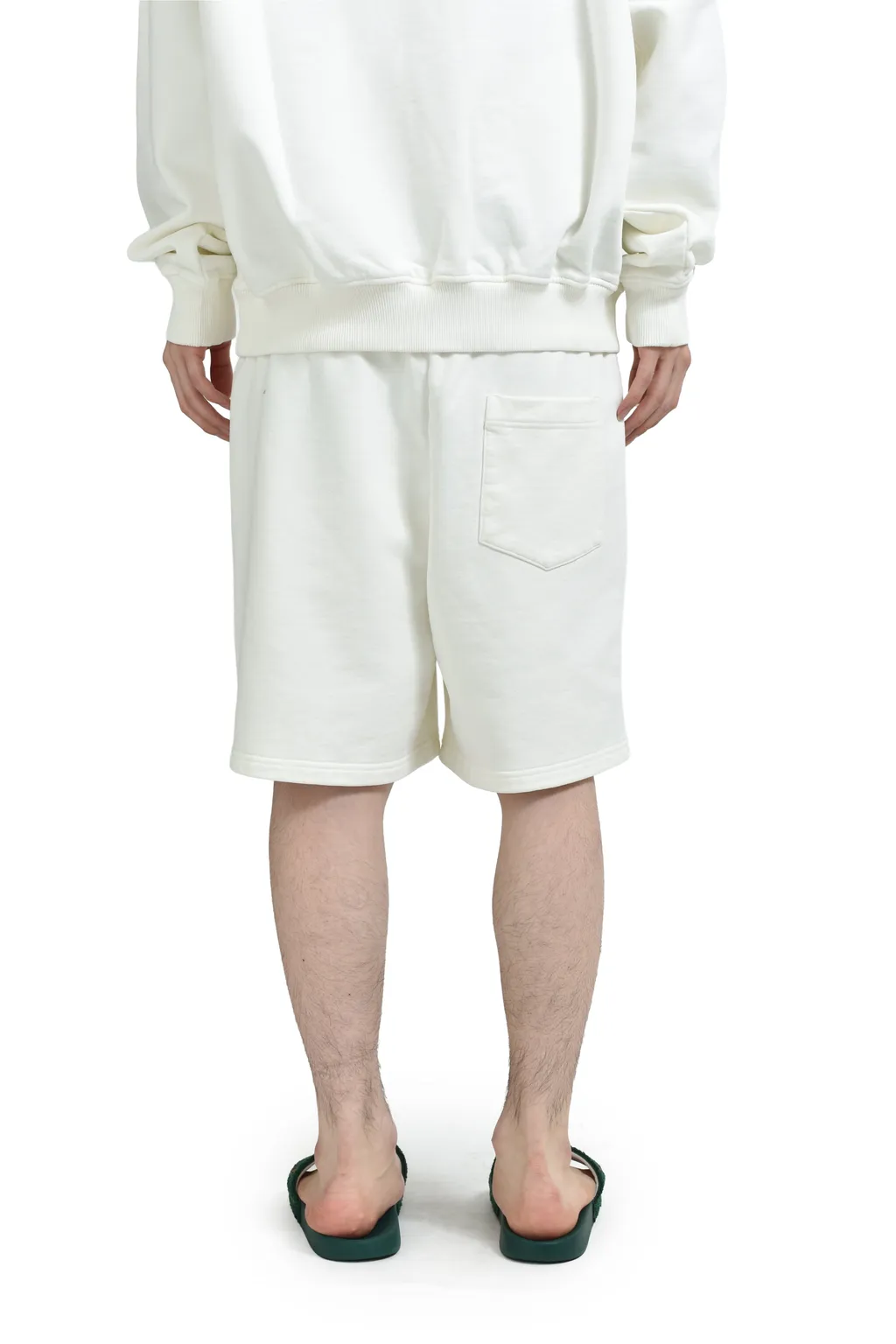 Casa Way Mountain Embroidered Sweatshorts / Wht