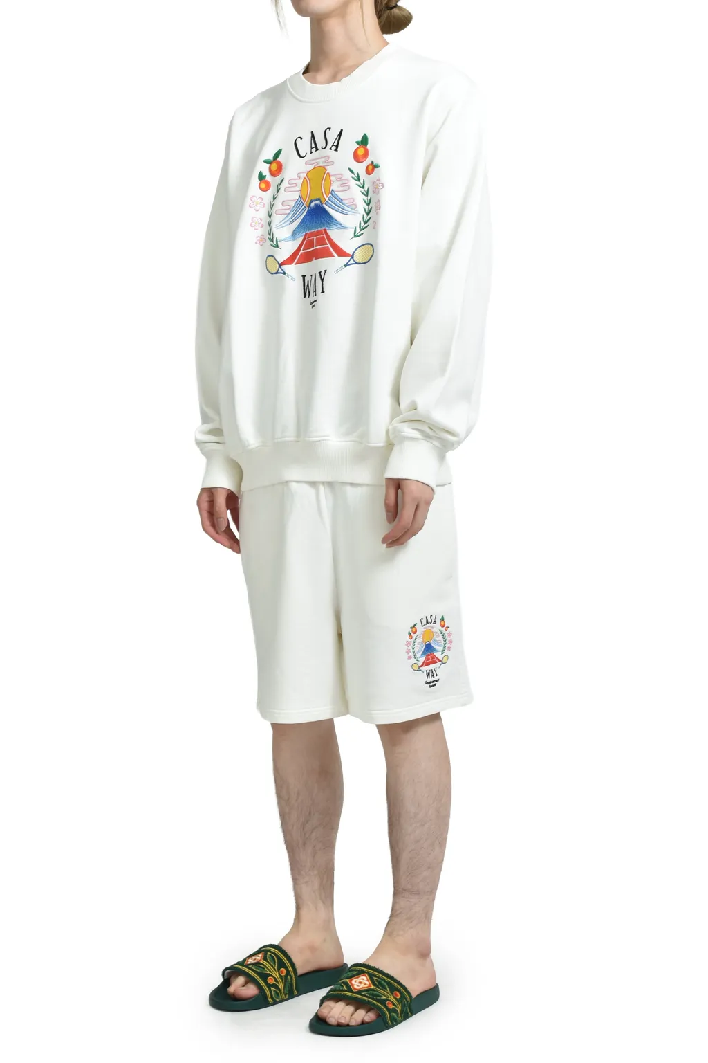 Casa Way Mountain Embroidered Sweatshorts / Wht
