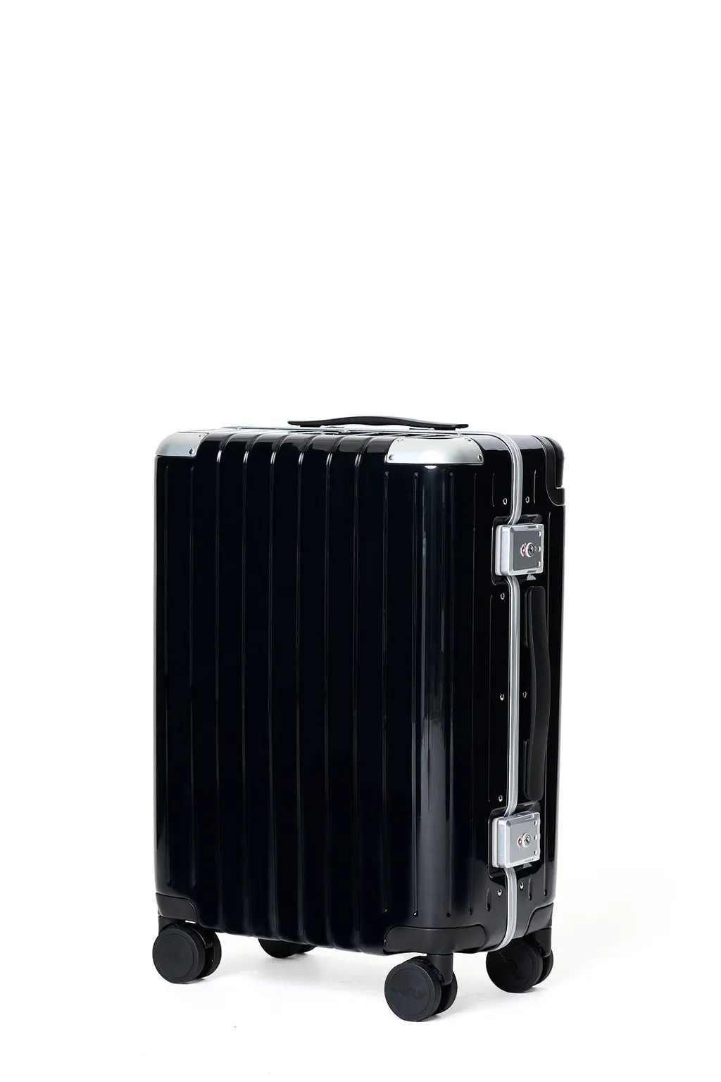 Classic - Carry-On Black / Blk