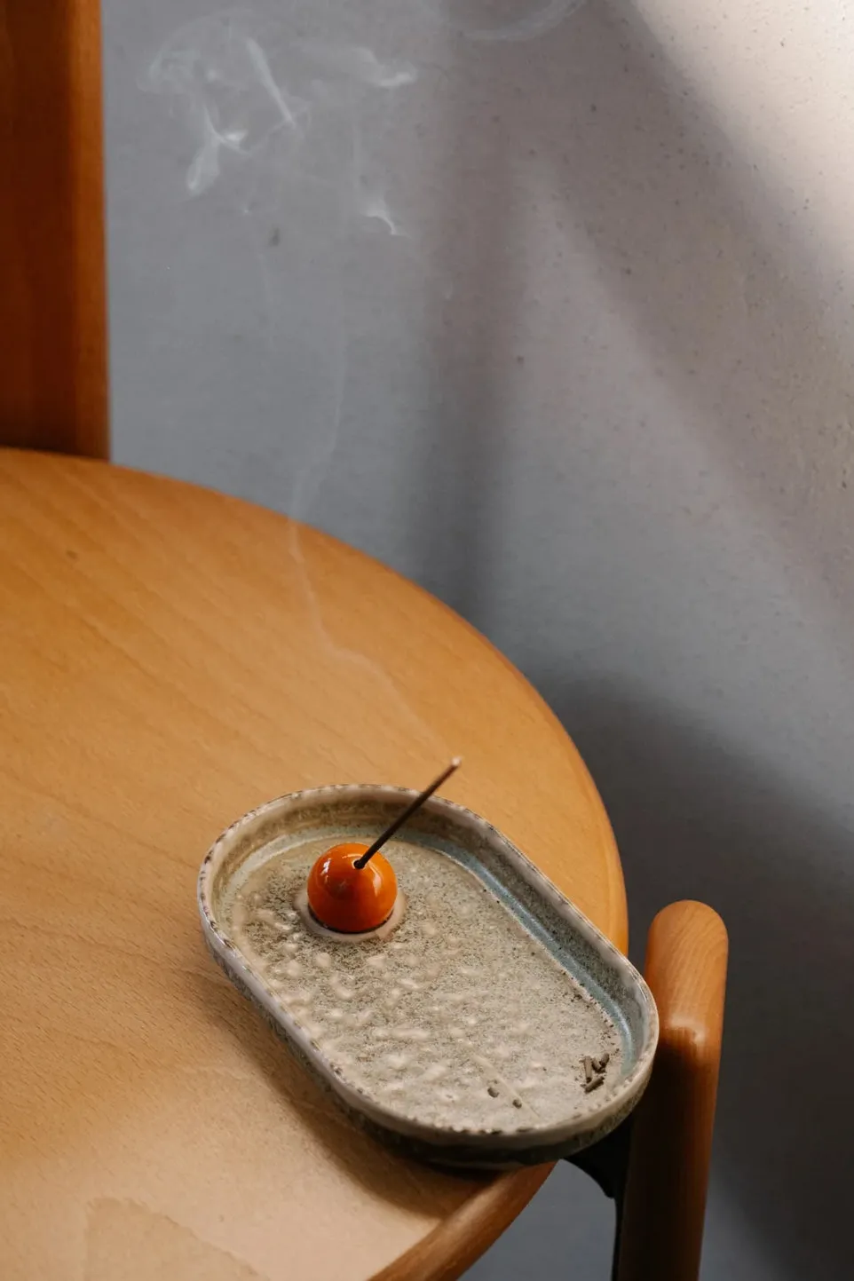 Incense Holder - Ash Grazed Pear / Multi