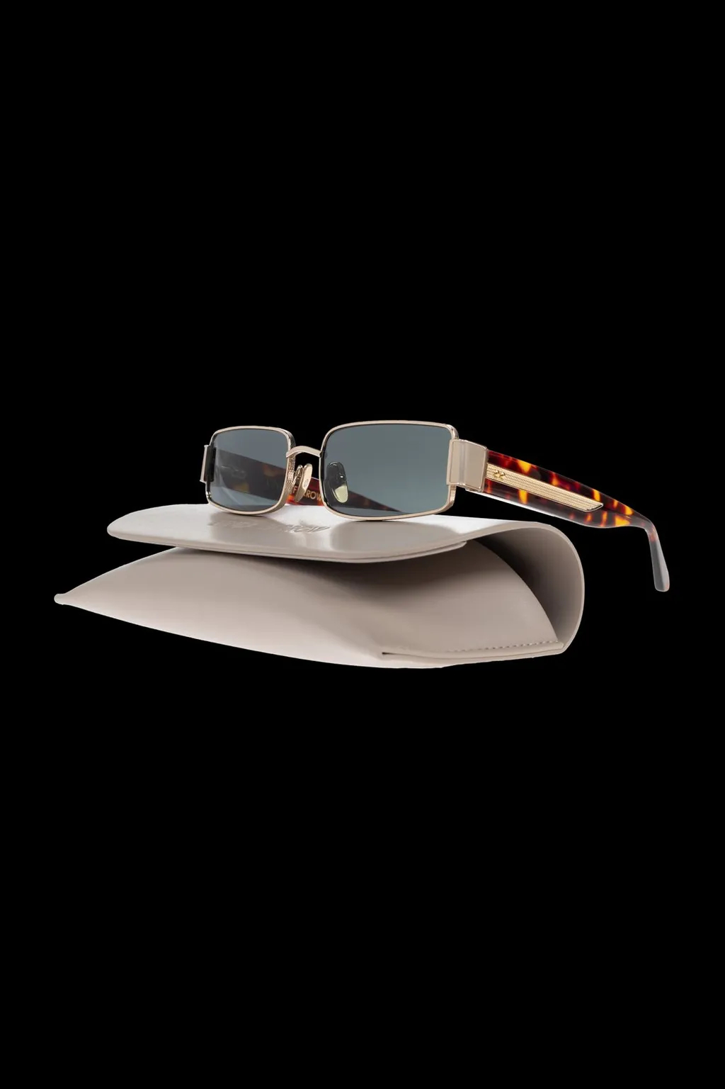 Linda Farrow Retangle Frame Sunglasses