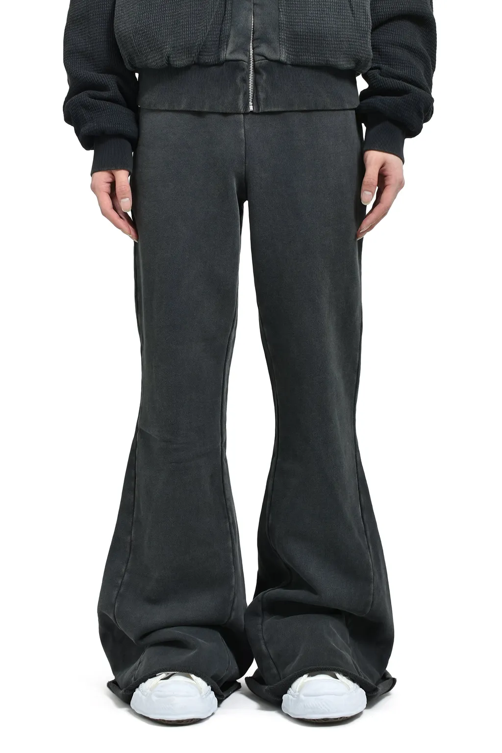 Heavy Flare / Washed Black