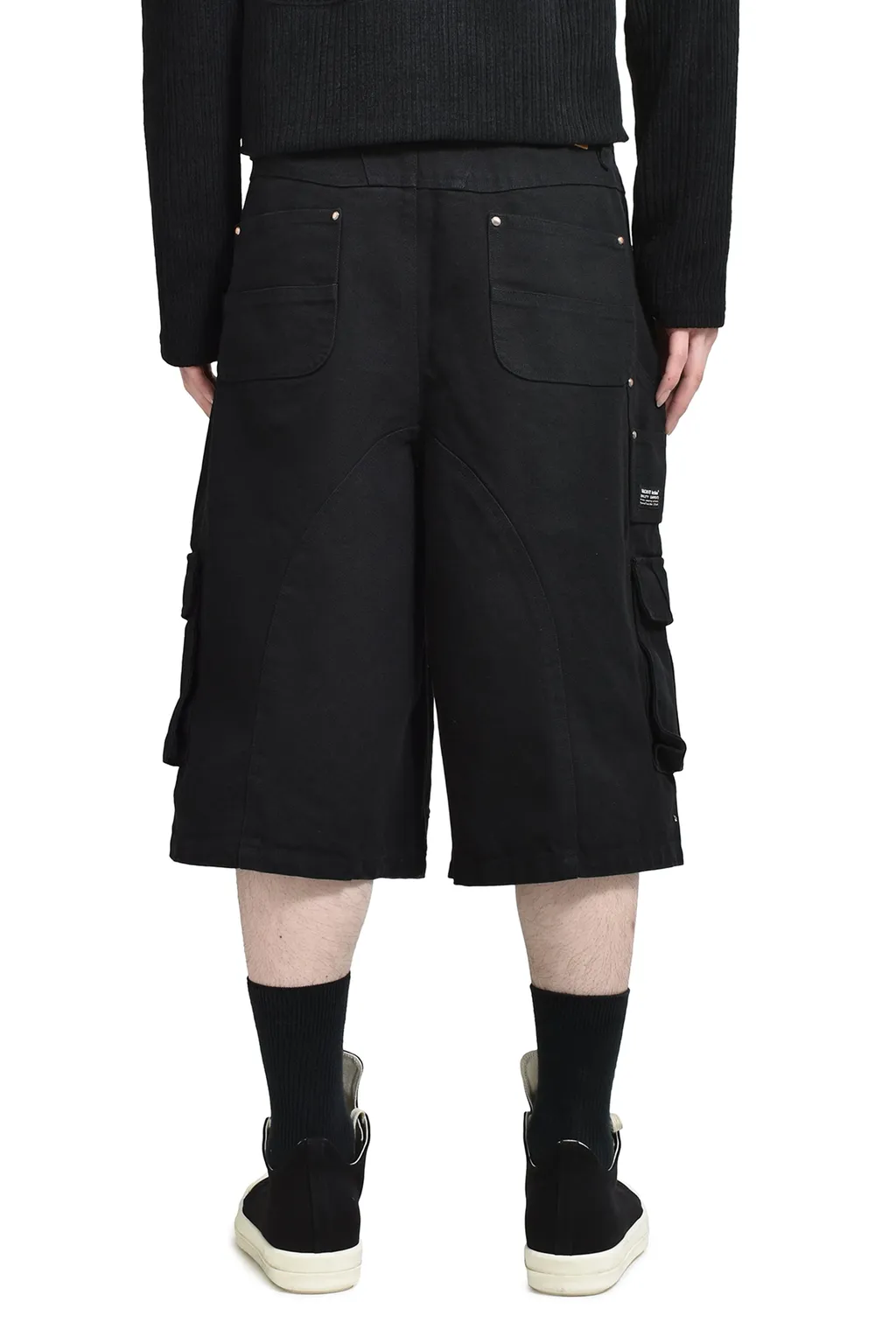 Moksha Bermuda Pants / Black