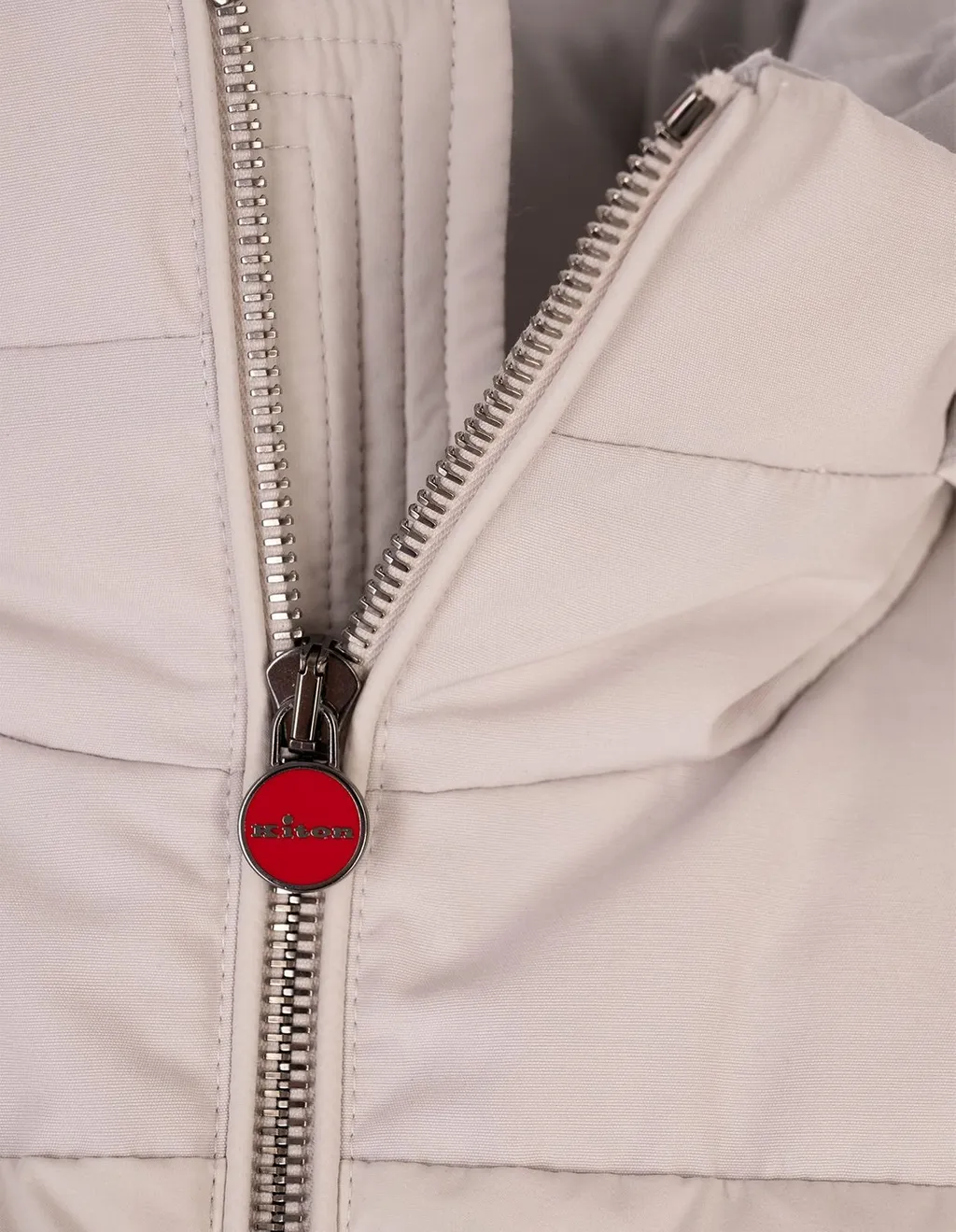 Kiton Long Sleeved Hooded Padded Jacket