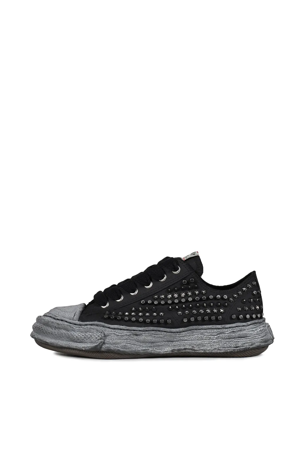 Peterson 23 Studded Low / Blk Blk
