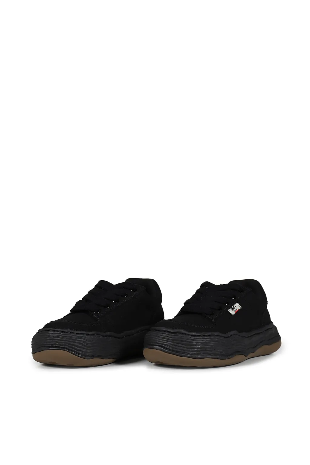 Oliver Low Canvas / Black Black