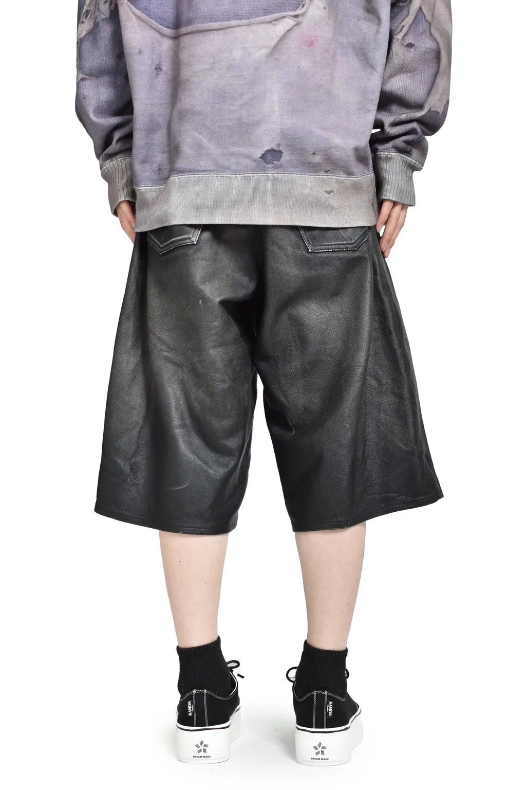 Distressed Leather Bermuda Shorts / Blk