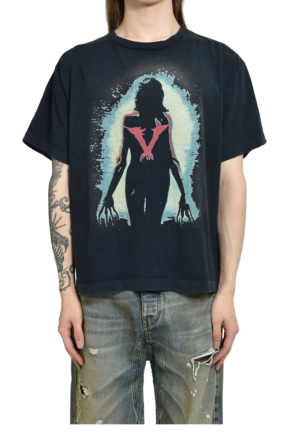 V T-Shirt / Black