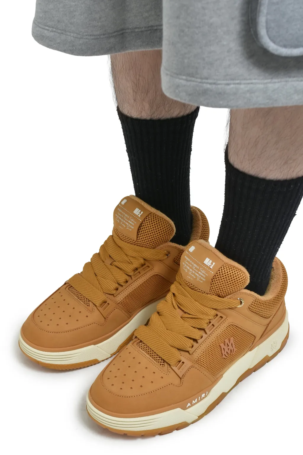 Nubuck Ma-1 / Wheat