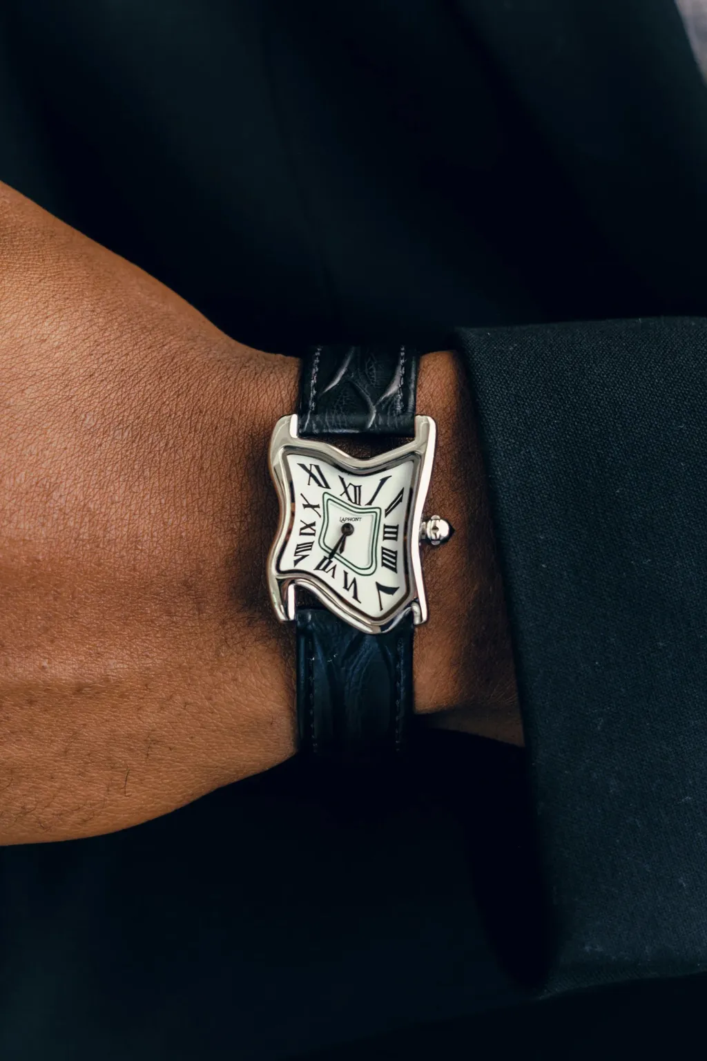 Square Melting Watch Small / Sil Wht Blk