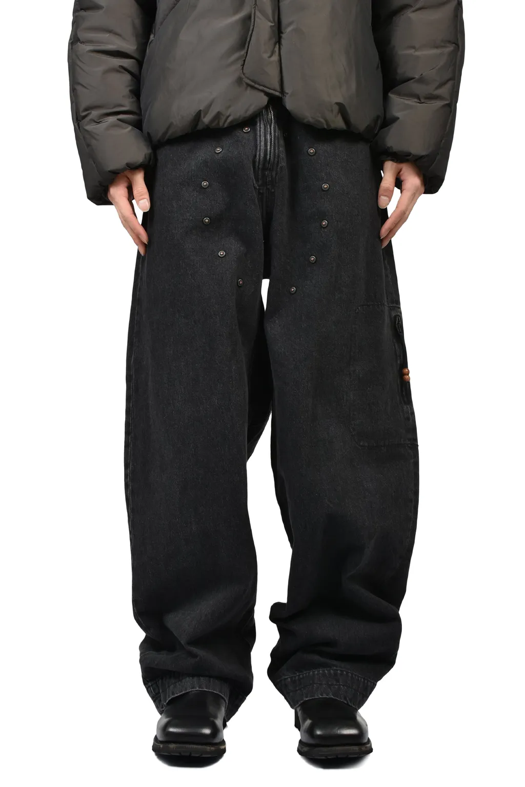 Basic Unit 04 / Blk
