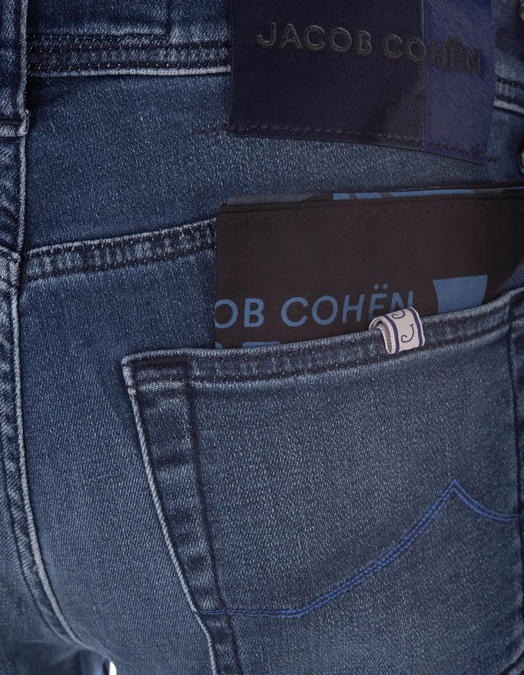 Jacob Cohen Logo-Patch Straight-Leg Slim-Cut Jeans