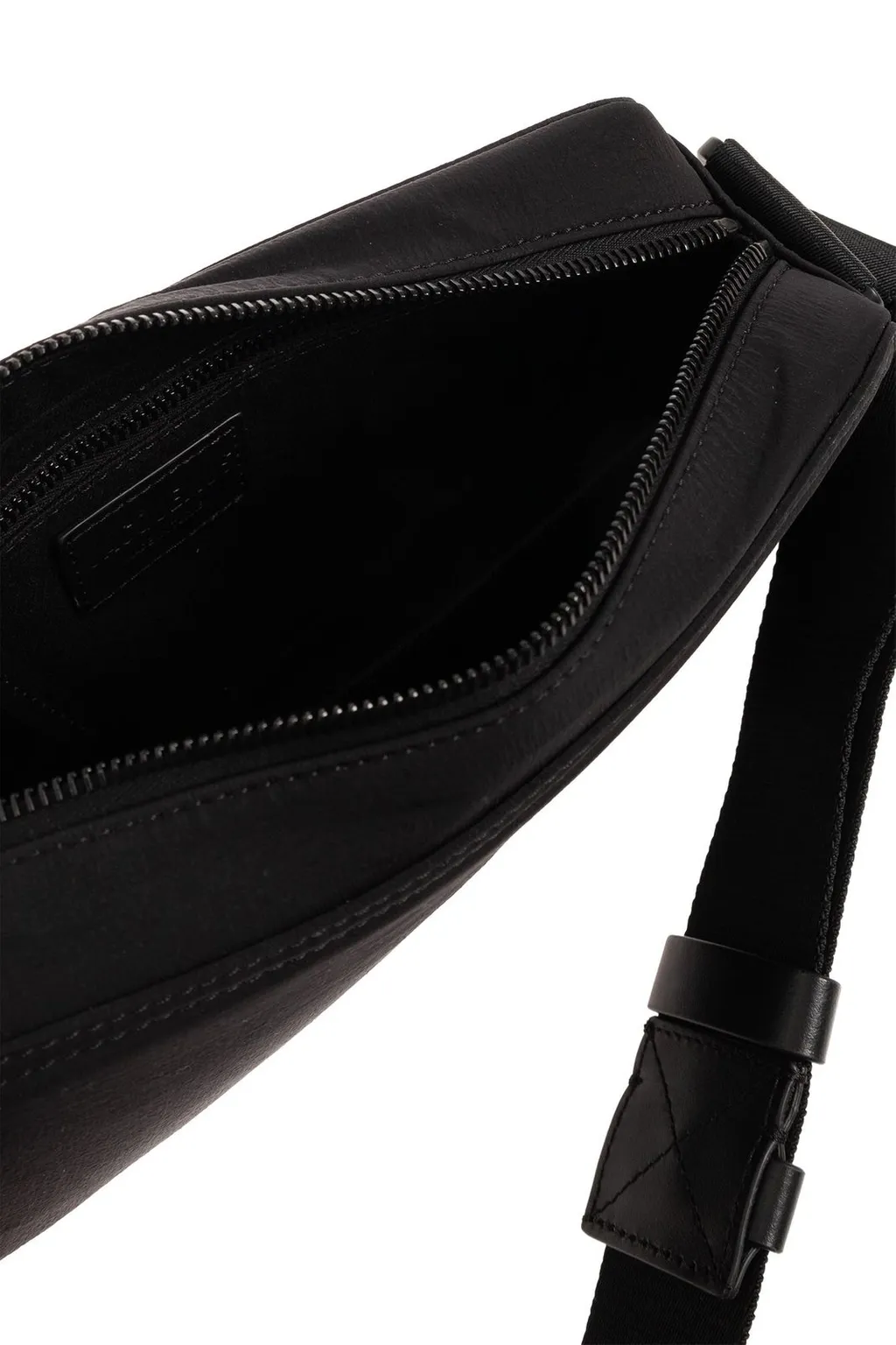 Jacquemus Le Cuerda Logo Detailed Messenger Bag