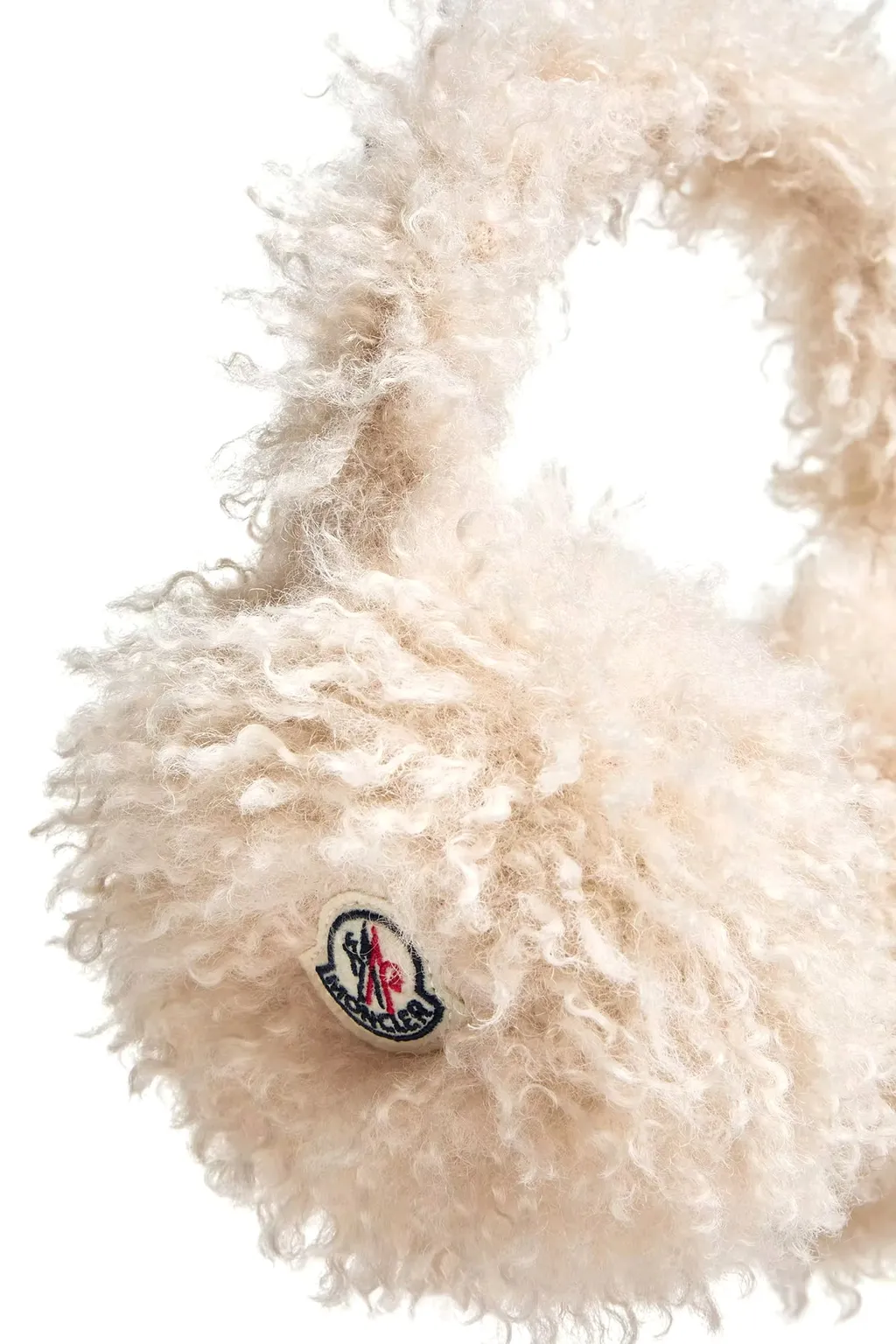 Earmuffs / Lt. Bei