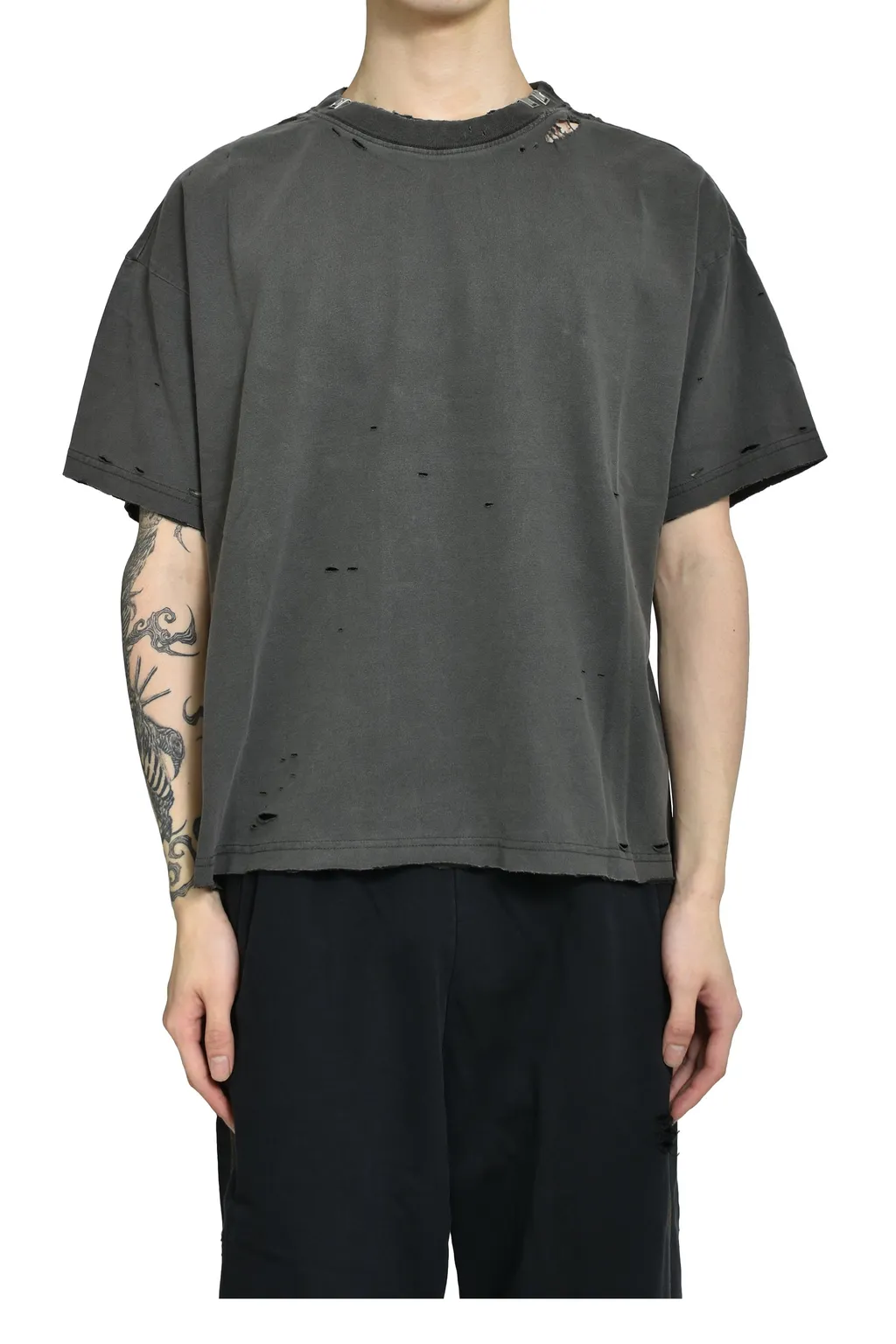 Pierced Tee / Faded Black