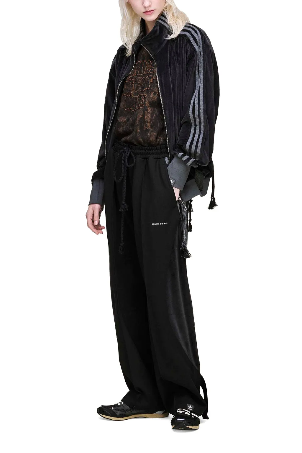 Adi006 Tp / Blk