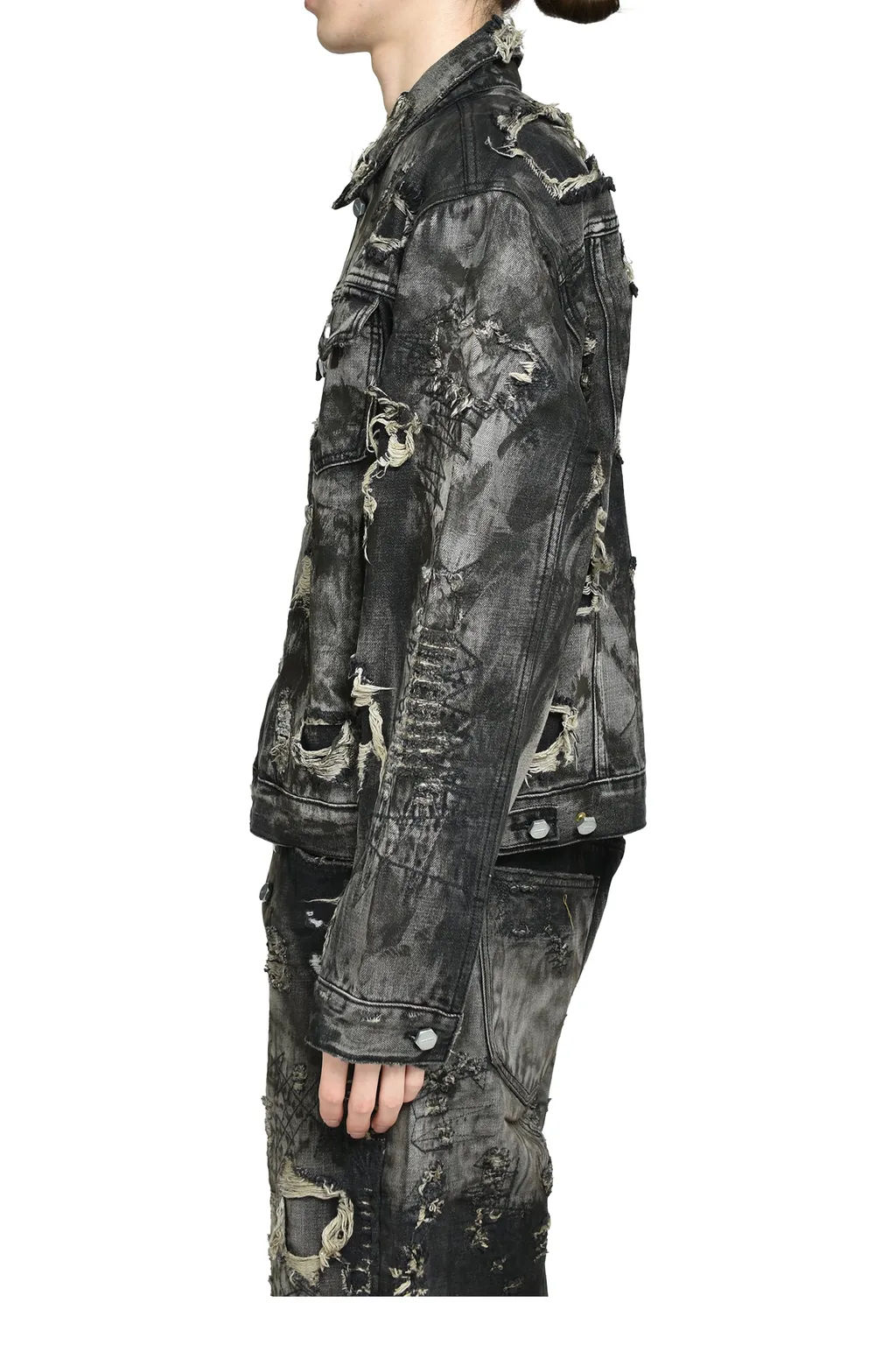 Hard-Washed Damaged Denim Jacket / Blk