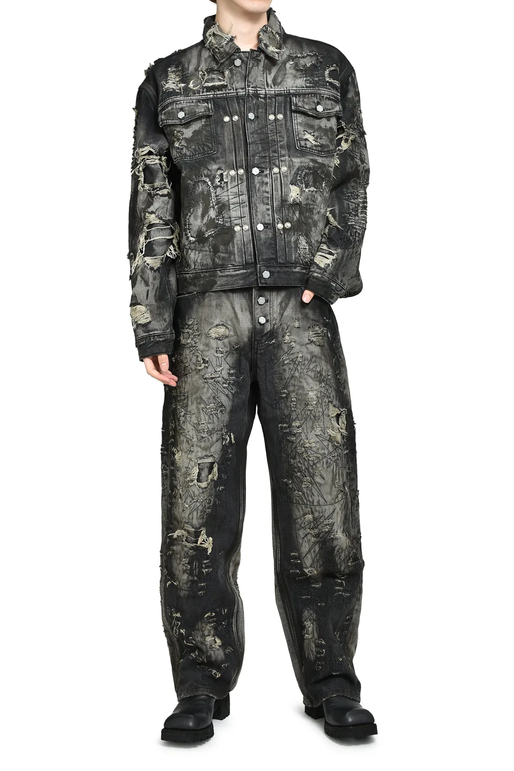 Hard-Washed Damaged Denim Jacket / Blk
